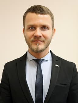 Александр Яковлев