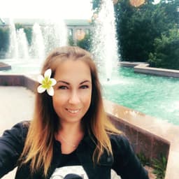 Яна Кузнецова