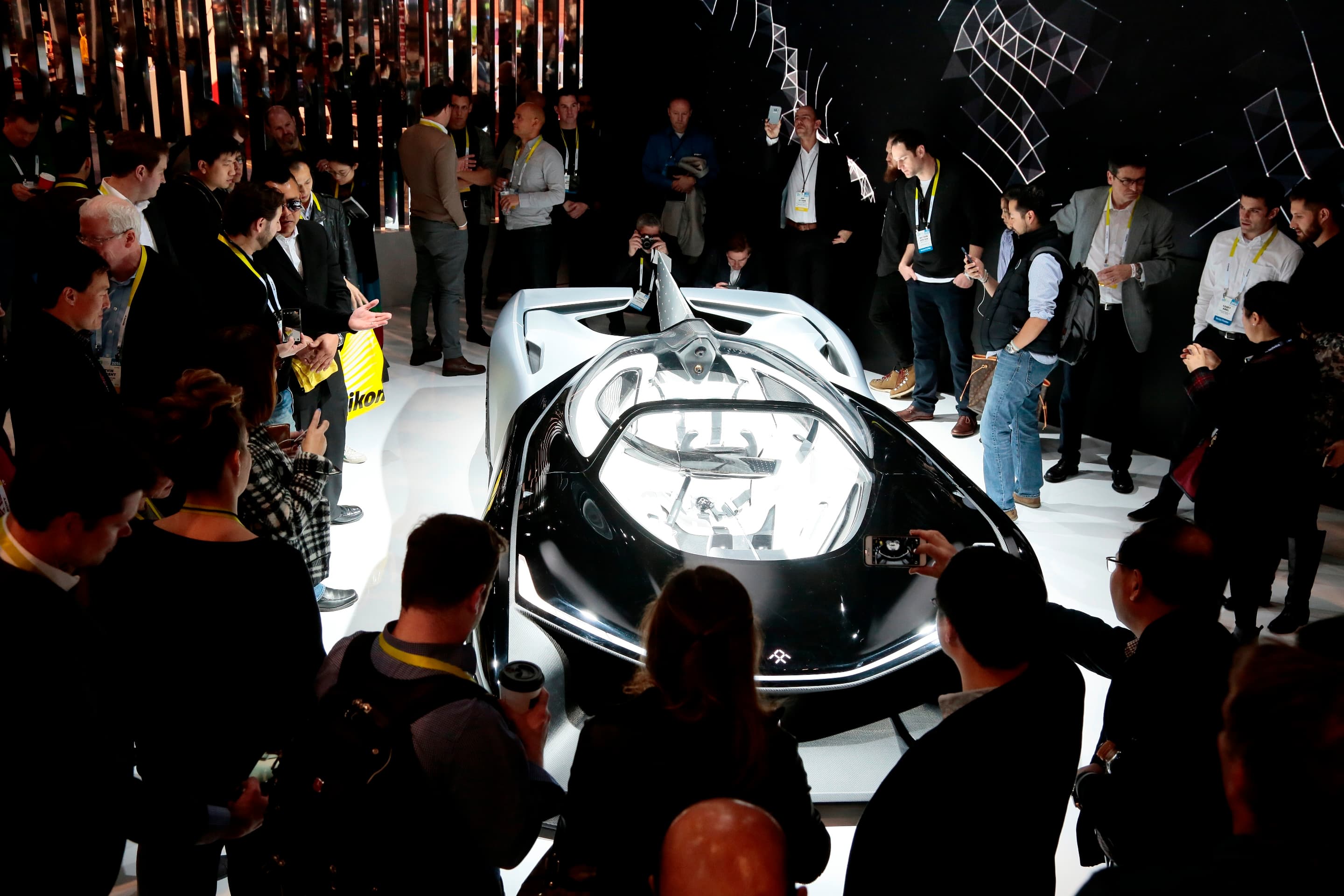 CES 2017 — крупнейшая технологическая выставка мира. Гаджеты и тренды. Ключевые ИТ-компании, мобильные разрабочики, стартапы